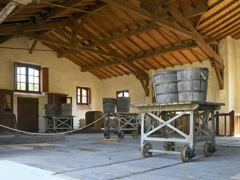 Musée du vin en Périgord, arrivée du raisin